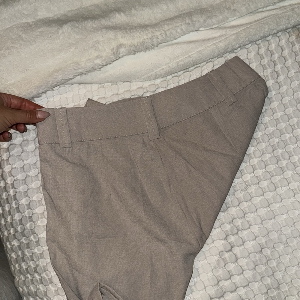 Shorts - Picture 2 of 2